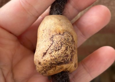 Dreadwichtel aus Baumperle