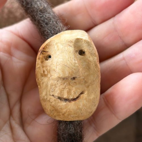 Dreadwichtel aus Baumperle