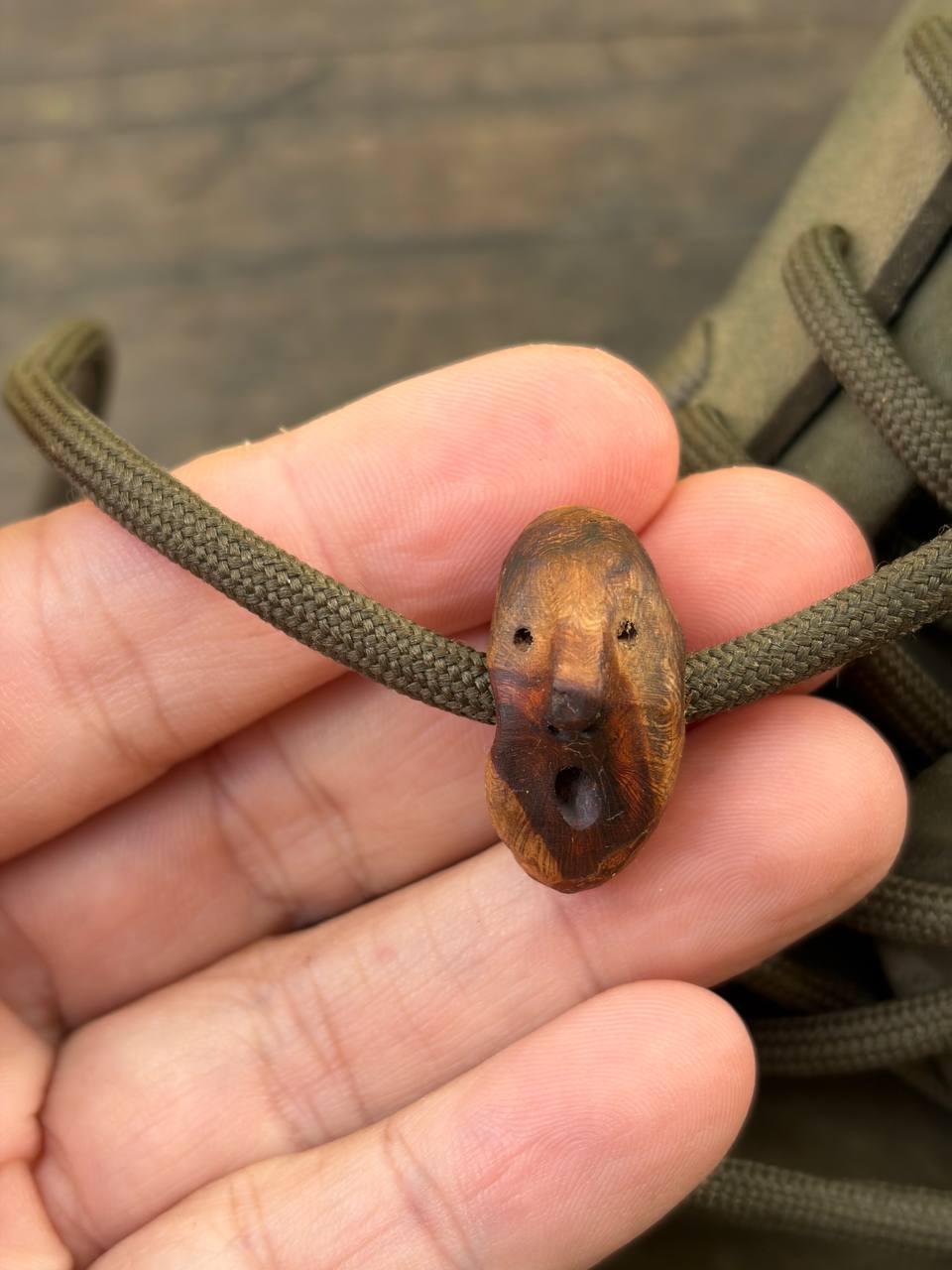 Schuhwichtel aus Baumperle