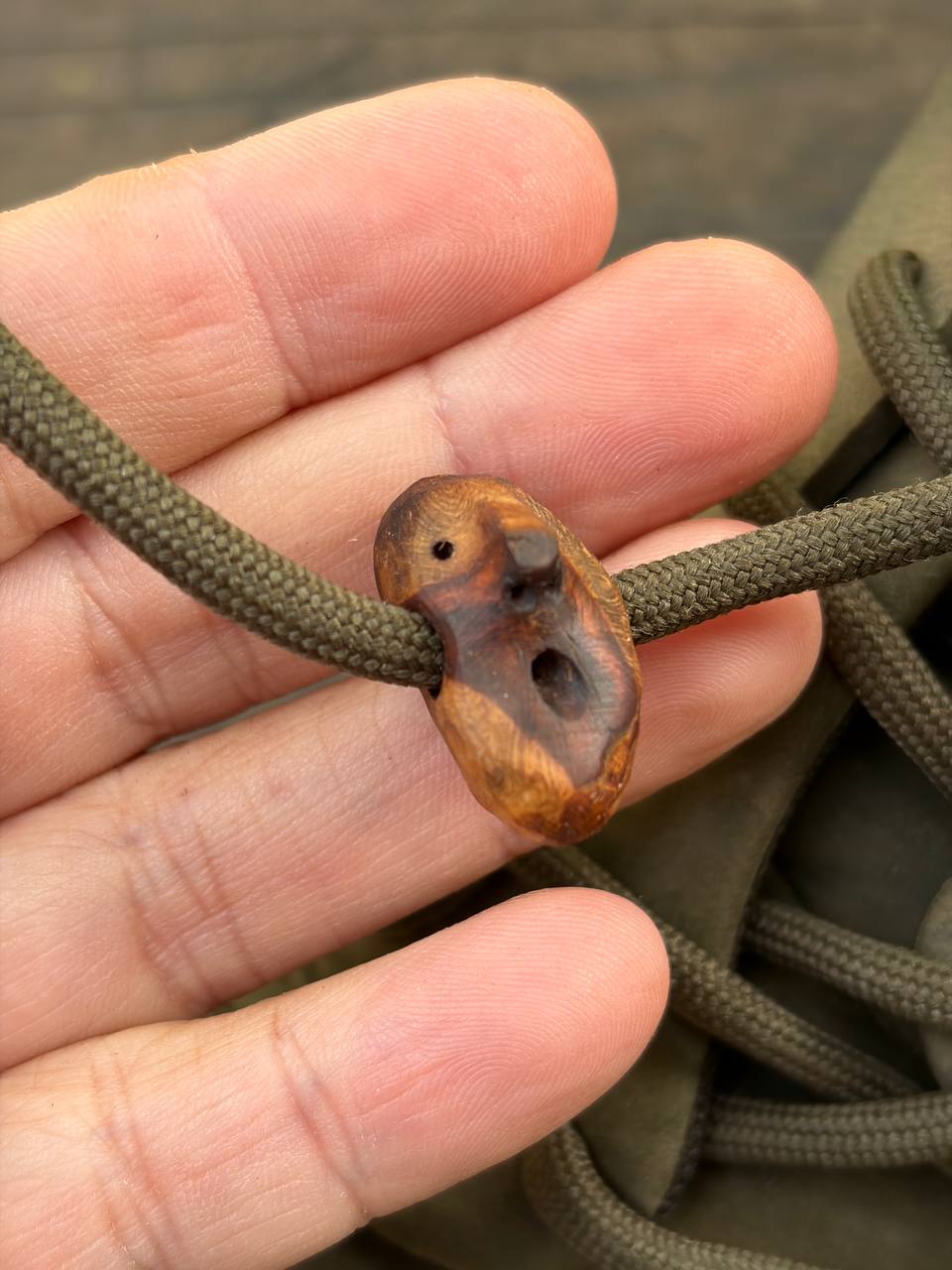 Schuhwichtel aus Baumperle