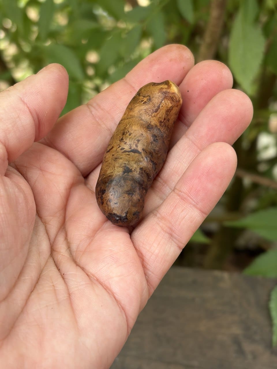 Handschmeichler aus Baumperle als Wichtel