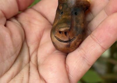 Handschmeichler aus Baumperle als Wichtel