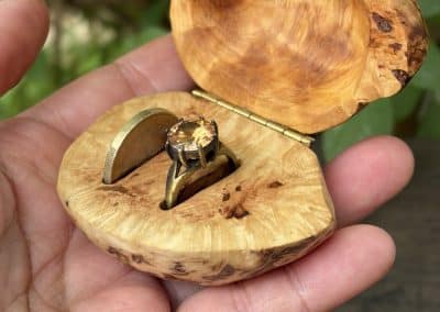 Schatulle aus Baumperle