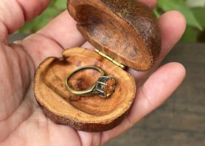 Schatulle aus Baumperle