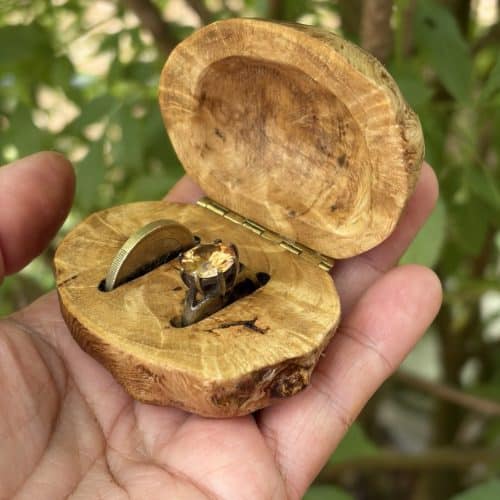 Schatulle aus Baumperle