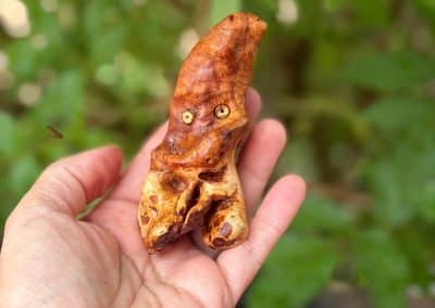 Handschmeichler aus Baumperle als Wichtel